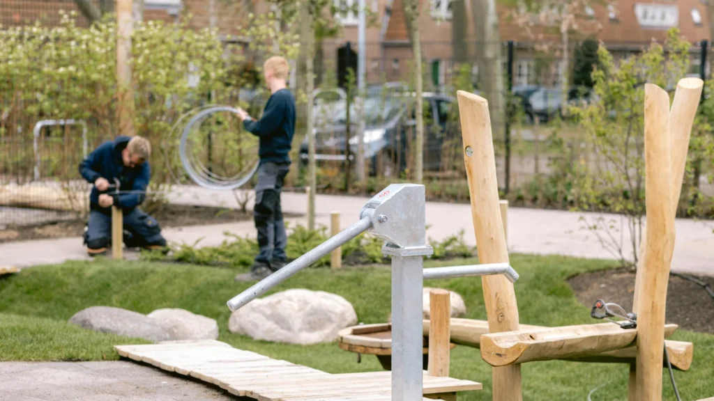 IKC Bloemrijk - Groen Schoolplein - Sfeerfoto 8